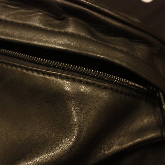 HYER GOODS - Upcycled Leather Fanny Pack, Black, Sustainable - Picture 9 of 10